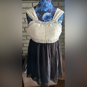 Girls size 7 dress